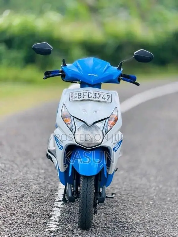 Honda Dio 2018 Motorbike (Used)