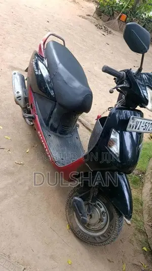 Hero Pleasure 2010 Motorbike (Used)