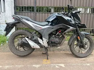 Honda CB Hornet 2016 Motorbike (Used)