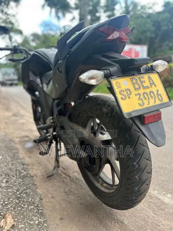 Honda CB Hornet 2016 Motorbike (Used)