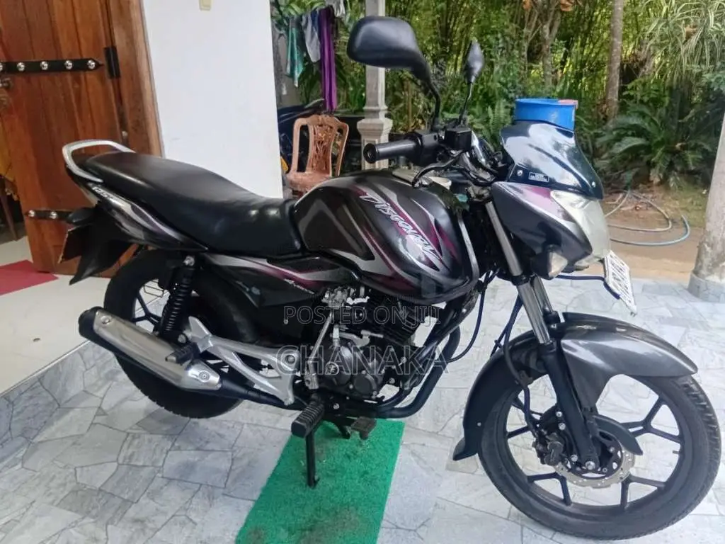 Bajaj Discover 125M 2014 Motorbike (Used)