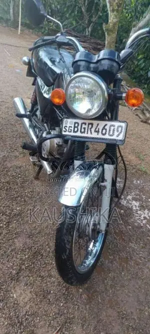 Bajaj Boxer 2018 Motorbike (Used)