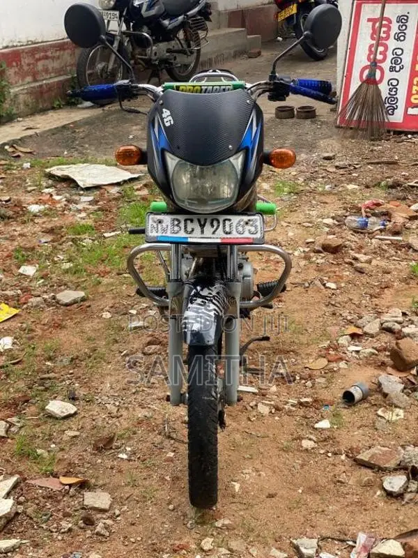 Bajaj CT-100 2015 Motorbike (Used)