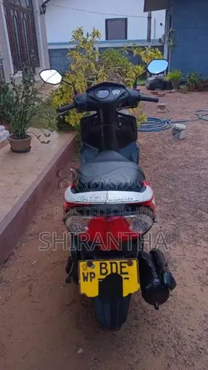 Honda Dio 2015 Motorbike (Used)