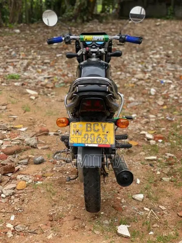 Bajaj CT-100 2015 Motorbike (Used)