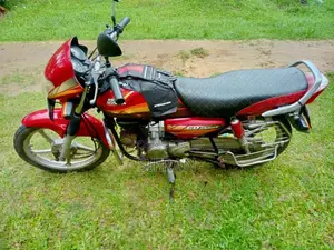 Hero-Honda Cd Deluxe 2012 Motorbike (Used)