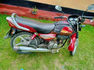 Hero-Honda Cd Deluxe 2012 Motorbike (Used)