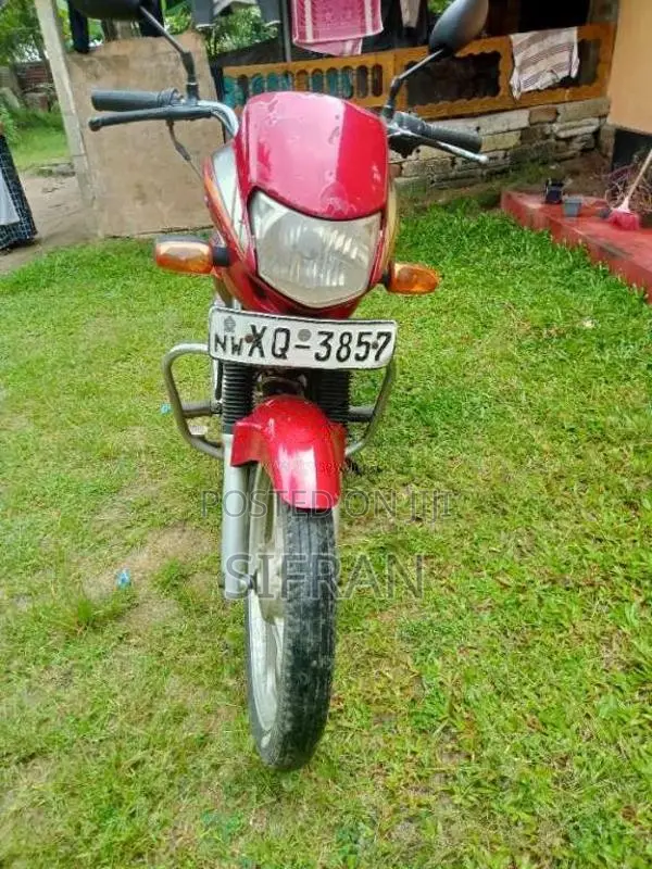 Hero-Honda Cd Deluxe 2012 Motorbike (Used)