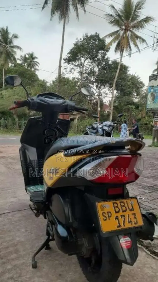 Honda Dio 2014 Motorbike (Used)
