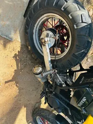 Yamaha Tw 2004 Motorbike (Used)