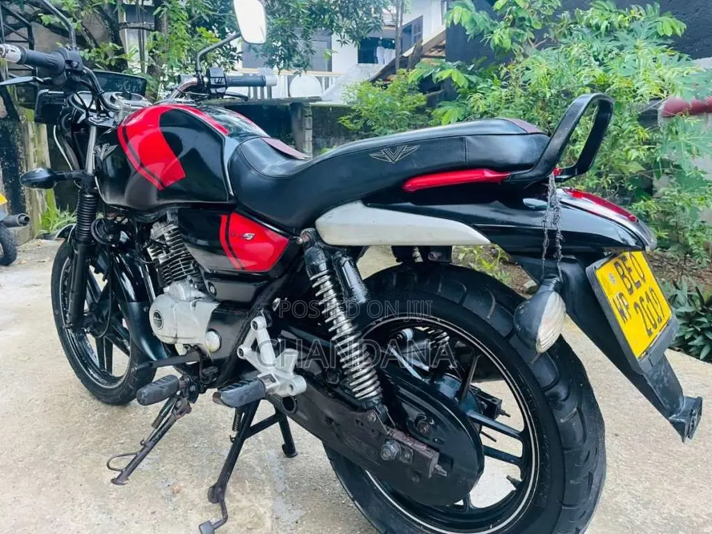 Bajaj V15 2016 Motorbike (Used)