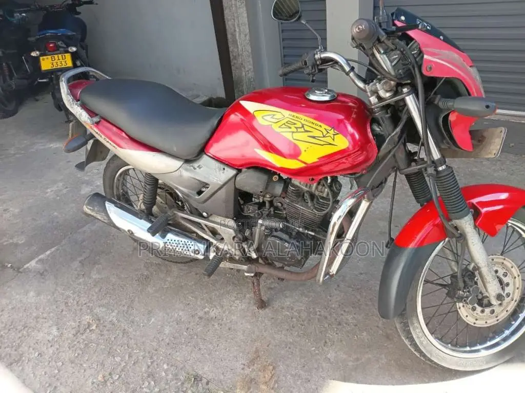 Hero-Honda Cbz 2005 Motorbike (Used)