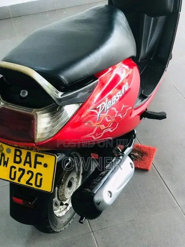 Hero Pleasure 2013 Motorbike (Used)