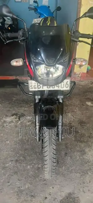 Bajaj Pulsar 180 2017 Motorbike (Used)