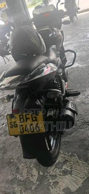 Bajaj Pulsar 180 2017 Motorbike (Used)