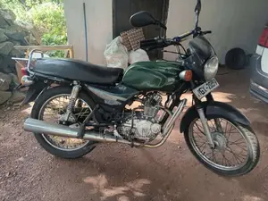 Bajaj Boxer 2002 Motorbike (Used)