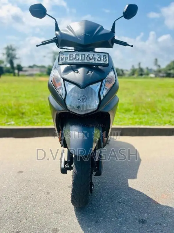 Honda Dio 2015 Motorbike (Used)