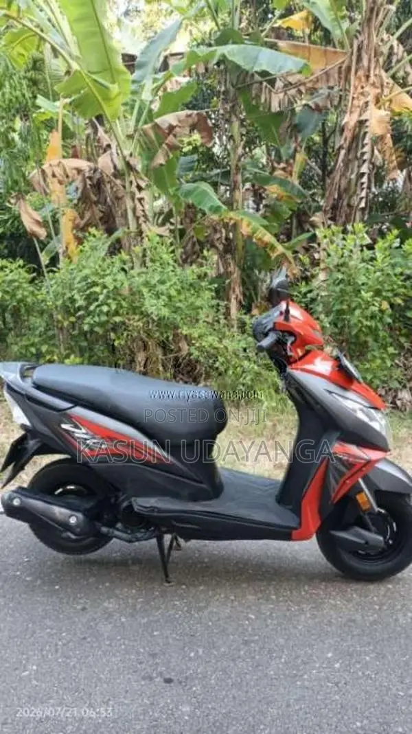 Honda Dio 2018 Motorbike (Used)