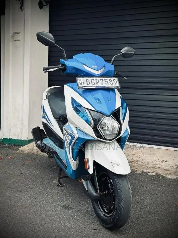 Honda Dio 2018 Motorbike (Used)