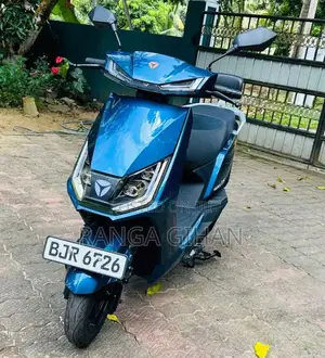 Yadea T5 2025 Motorbike (Used)