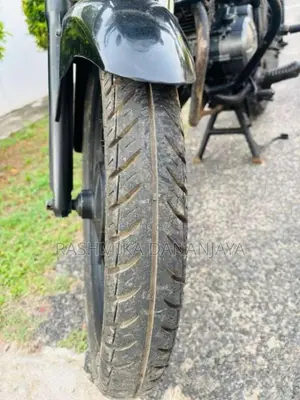 Bajaj Discover 100 2011 Motorbike (Used)