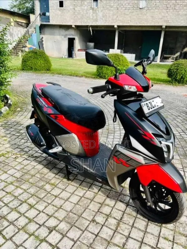 TVS Ntorq 2024 Motorbike (Used)