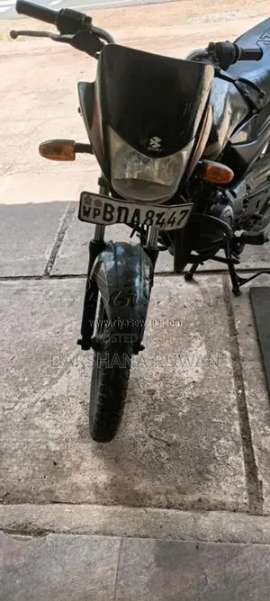 Bajaj Platina 2015 Motorbike (Used)