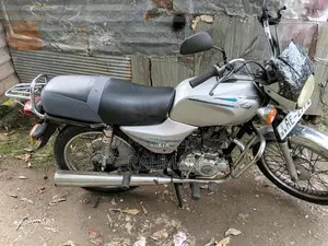 Bajaj Boxer 2003 Motorbike (Used)