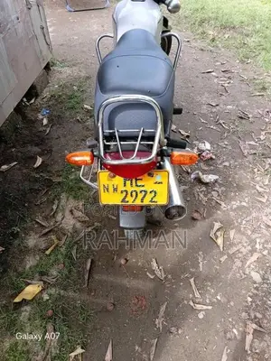 Bajaj Boxer 2003 Motorbike (Used)
