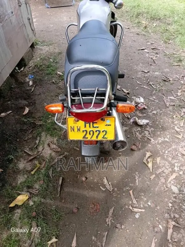 Bajaj Boxer 2003 Motorbike (Used)