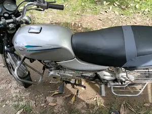 Bajaj Boxer 2003 Motorbike (Used)