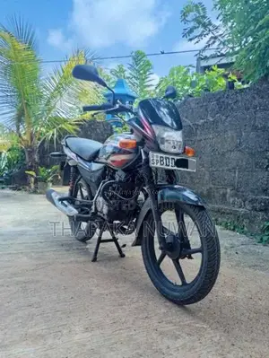 Bajaj Platina 2016 Motorbike (Used)