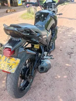 Yamaha FZ 2012 Motorbike (Used)