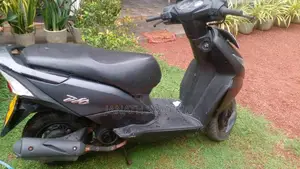 Honda Dio 2013 Motorbike (Used)