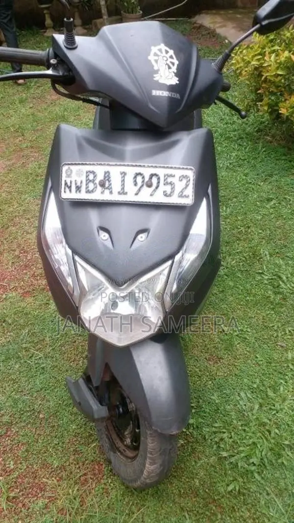 Honda Dio 2013 Motorbike (Used)