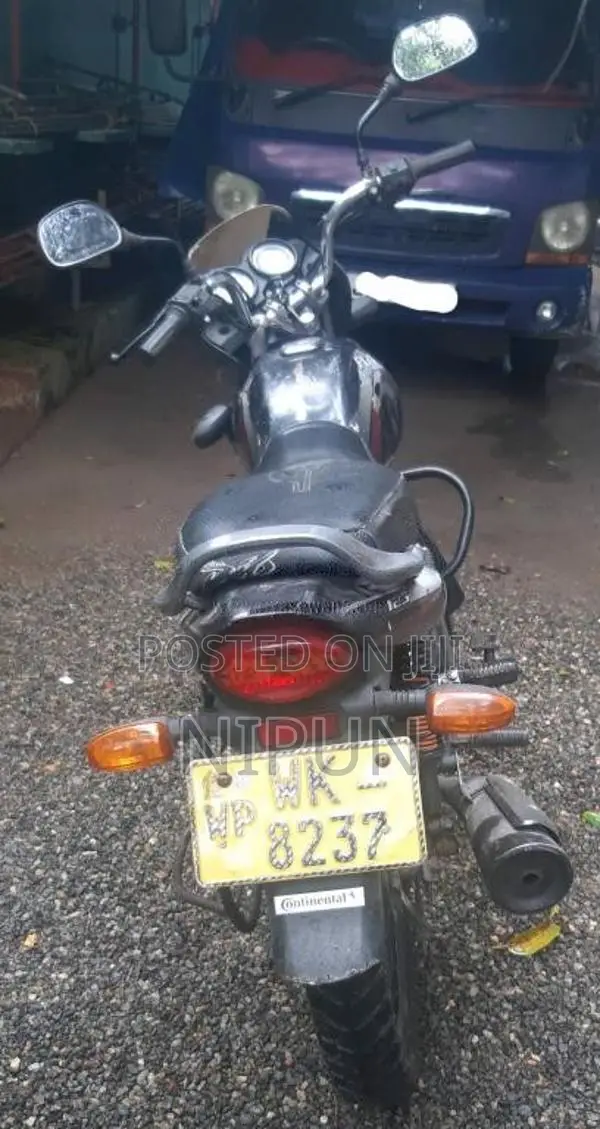 Bajaj Platina 125 2010 Motorbike (Used)