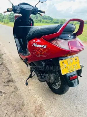 Hero Pleasure 2010 Motorbike (Used)