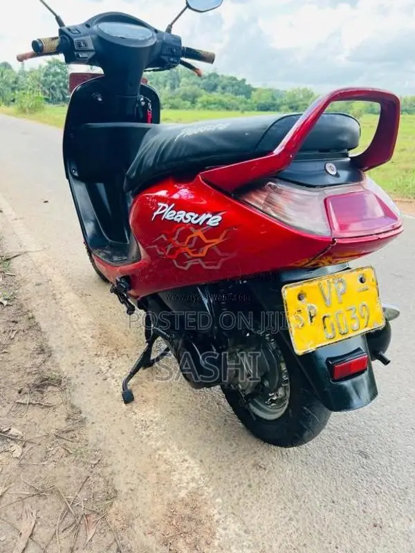 Hero Pleasure 2010 Motorbike (Used)
