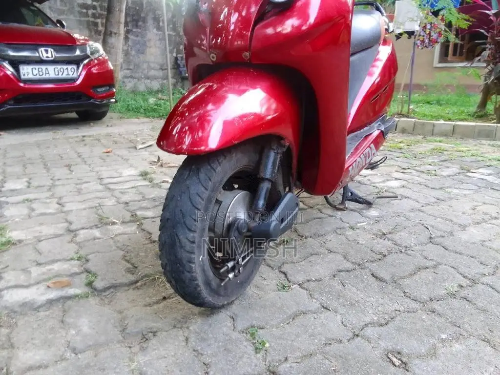 Honda Activa 2012 Motorbike (Used)