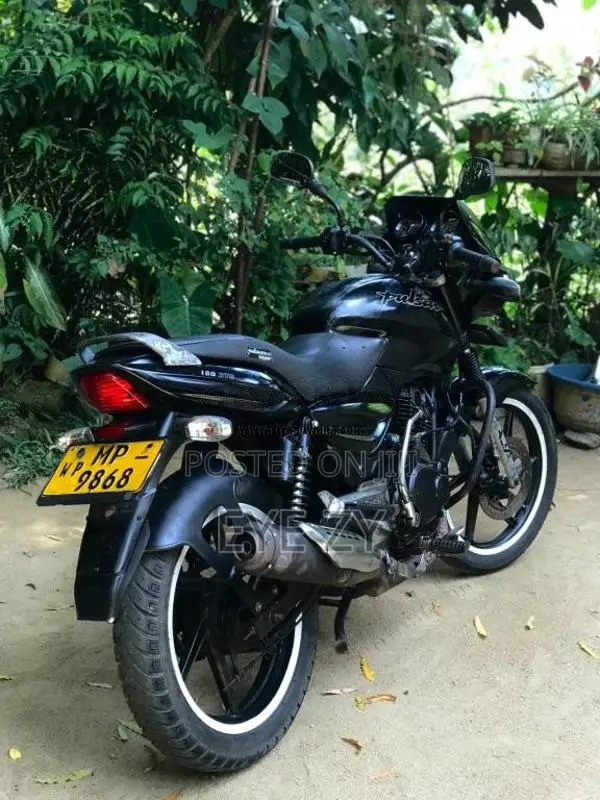 Bajaj Pulsar 180 2006 Motorbike (Used)
