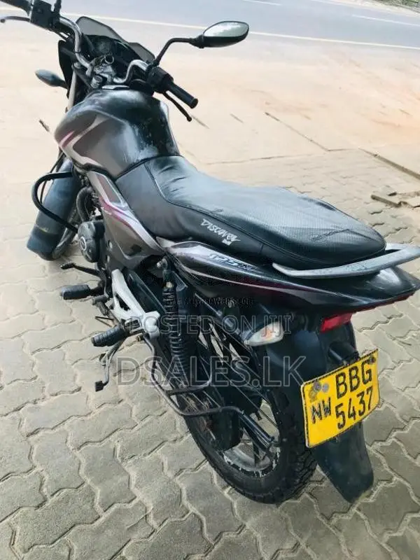 Bajaj Discover 2014 Motorbike (Used)