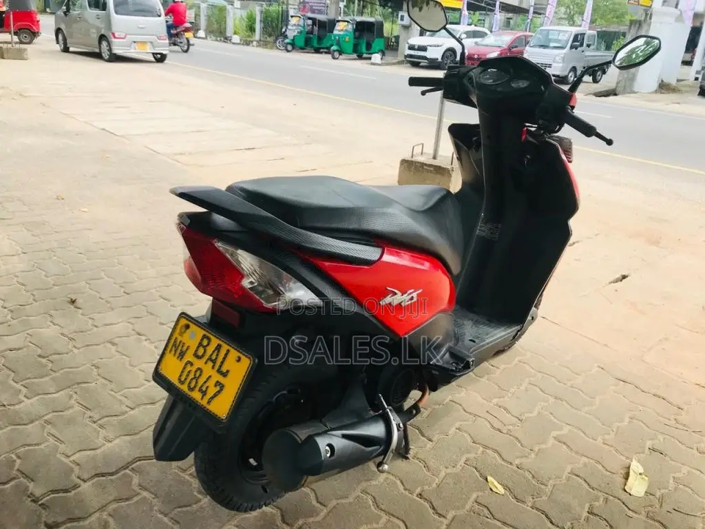 Honda Dio 2013 Motorbike (Used)