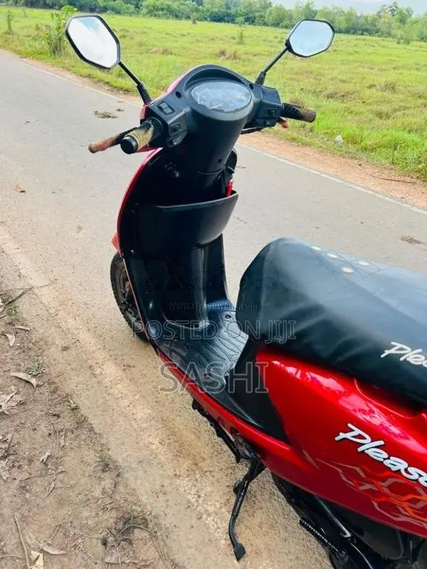 Hero Pleasure 2010 Motorbike (Used)