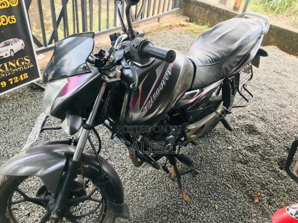 Bajaj Discover 2014 Motorbike (Used)