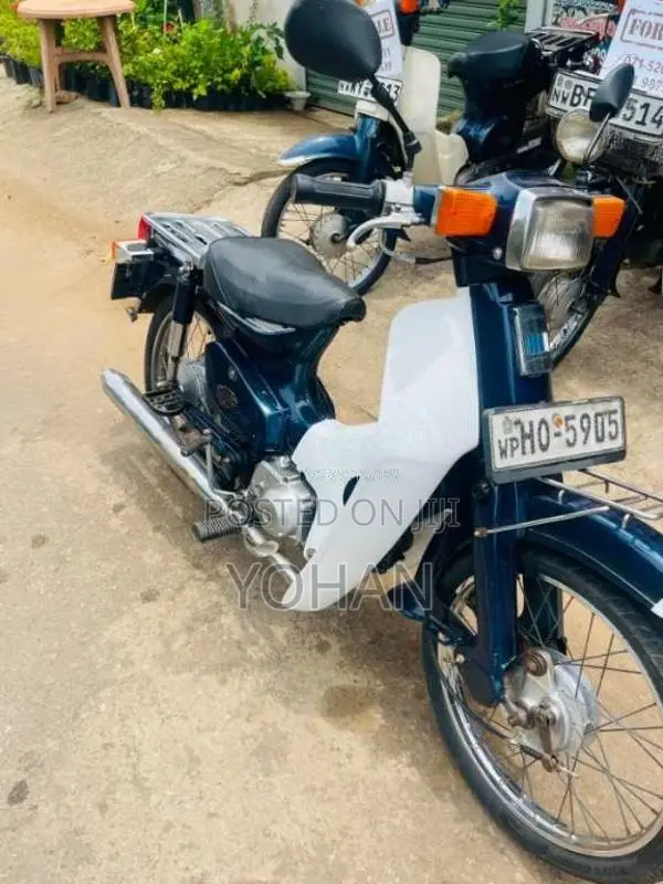 Honda Super Cub 2004 Motorbike (Used)