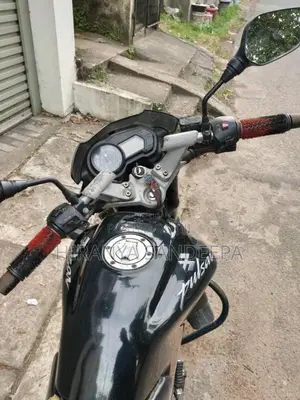 Bajaj Pulsar 135 Ls 2011 Motorbike (Used)