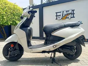 Hero Pleasure 2015 Motorbike (Used)