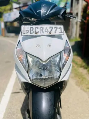 Honda Dio 2015 Motorbike (Used)