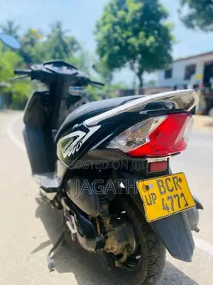 Honda Dio 2015 Motorbike (Used)