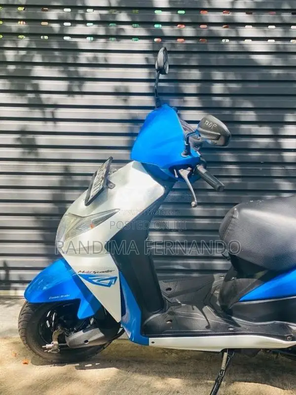 Honda Dio 2015 Motorbike (Used)